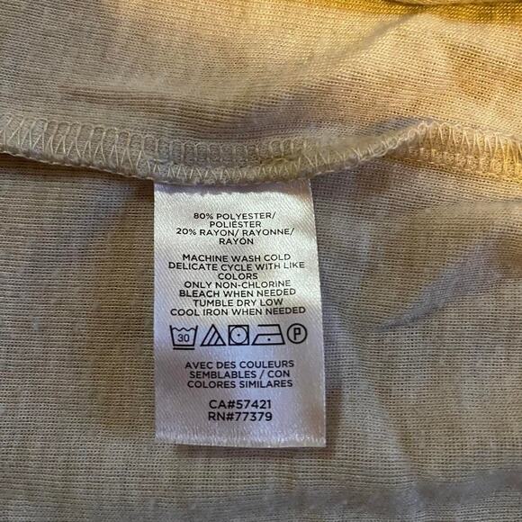 Ann Taylor Women's Cream Shirt - Picture 4 of 4